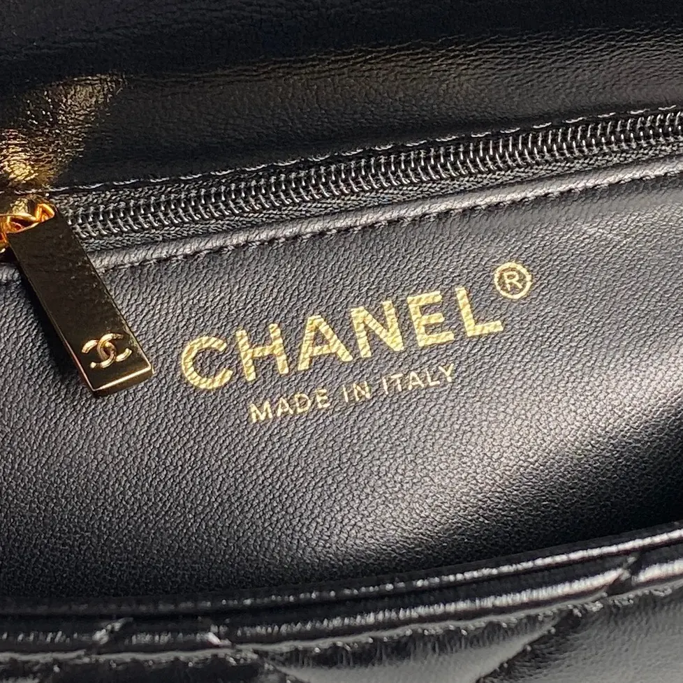 Chanel Style Leather Bag Bags Bag detail image 9 from source 764351