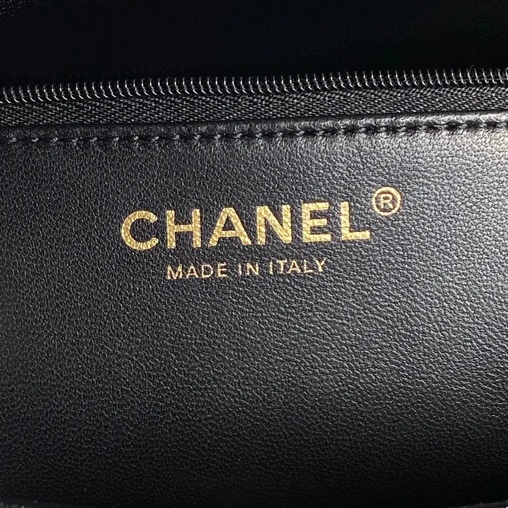 Chanel Style Leather Bag Bags Bag detail image 9 from source 764353
