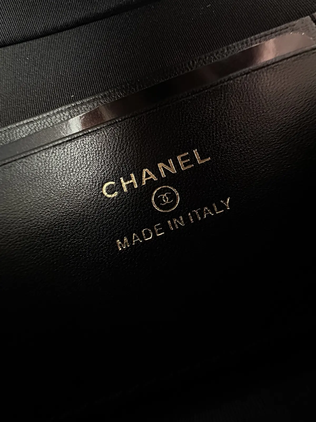 Chanel Leather Bag Lookbook Bags Bag detail image 9 from source 786004