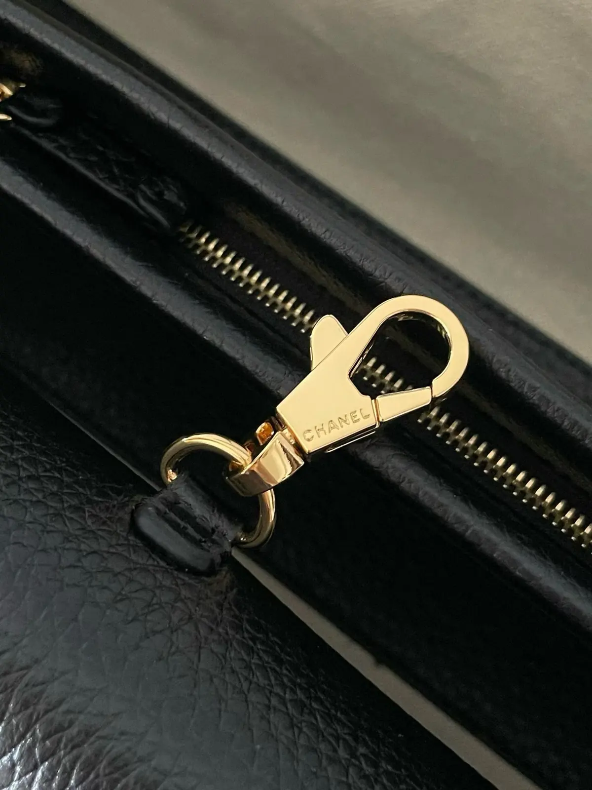 Chanel Leather Bag Lookbook Bags Bag detail image 6 from source 786006
