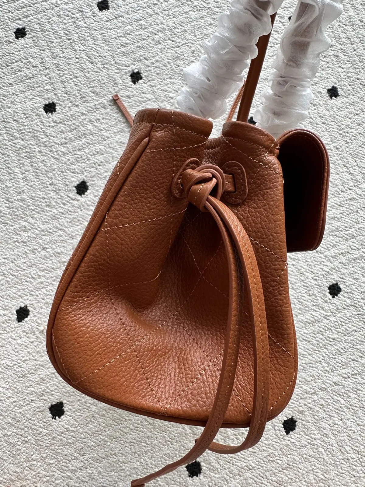 Chanel Leather Bag Lookbook Bags Bag detail image 4 from source 786007
