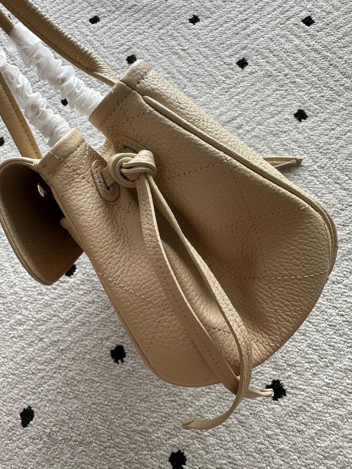 Chanel Leather Bag Lookbook Bags Bag detail image 4 from source 786008