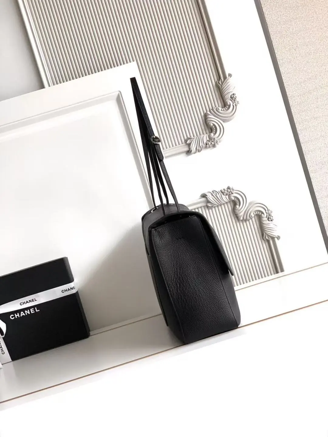 Chanel Style Leather Bag style reference detail image 3 from source 786275