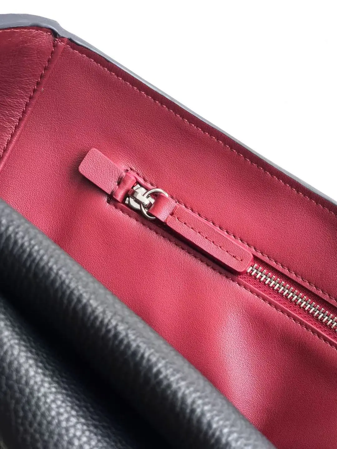 Chanel Style Leather Bag style reference detail image 8 from source 786275
