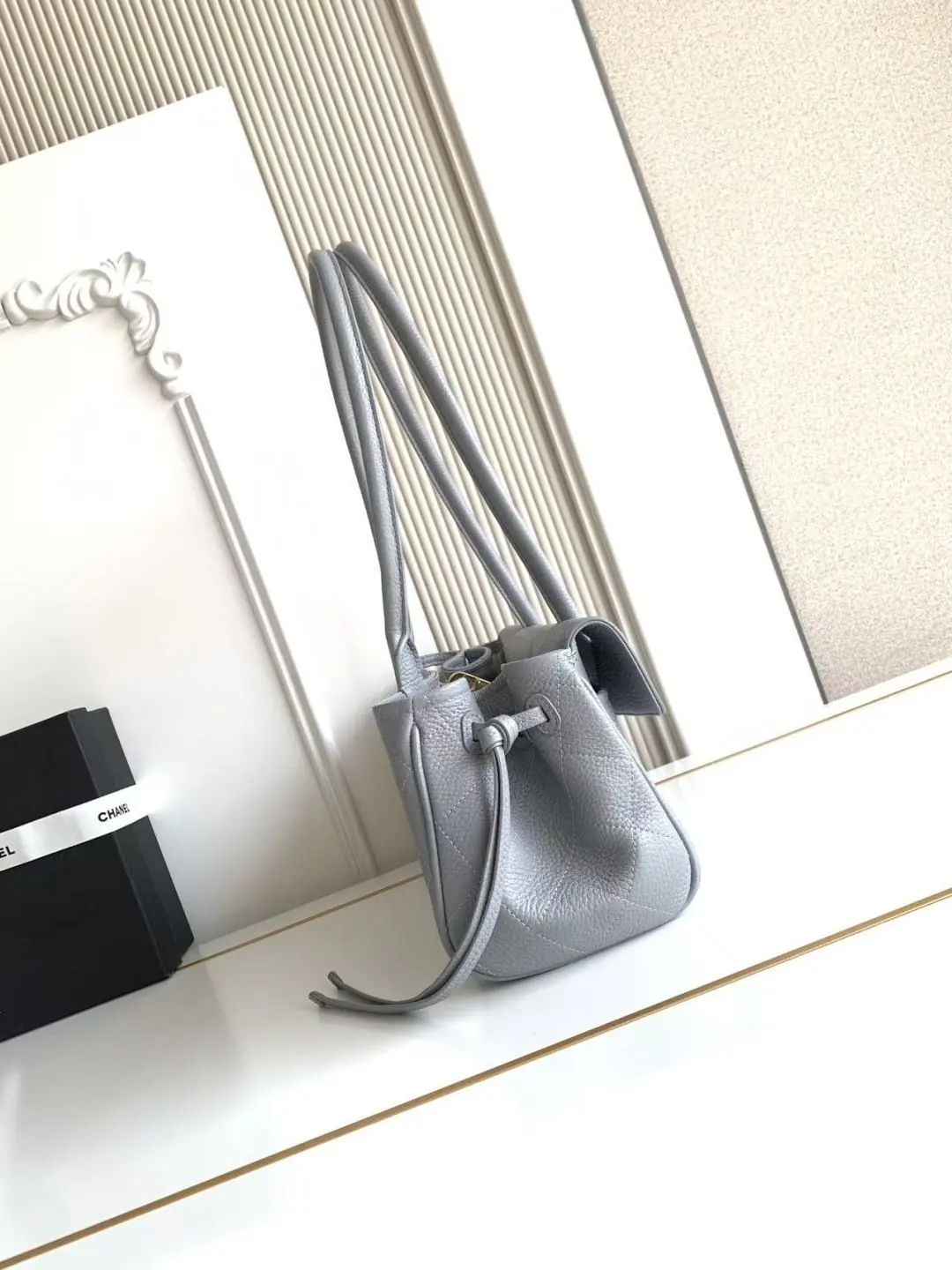 Chanel Style Leather Card Holder Lookbook Reference image 4