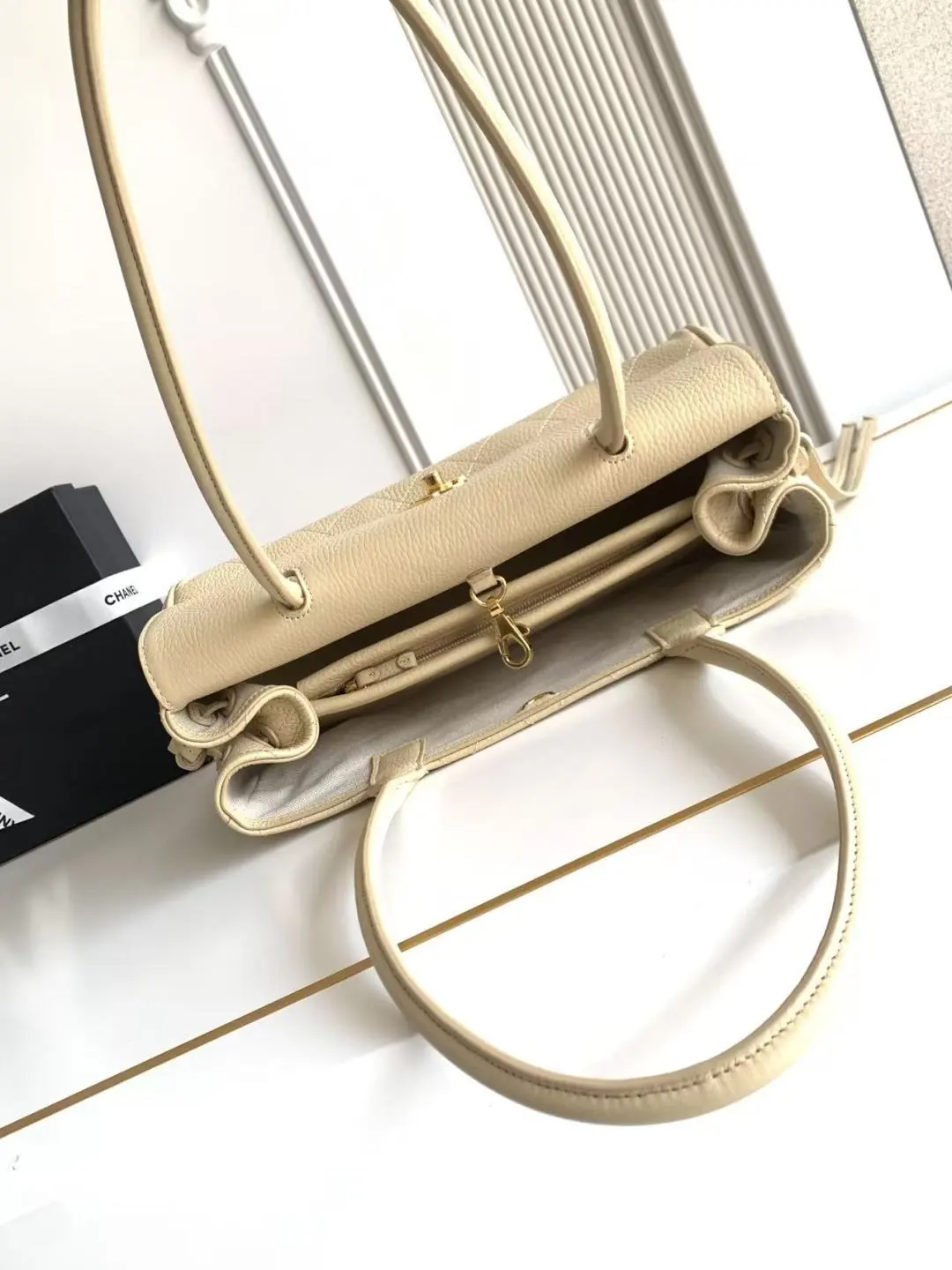 Chanel Style Leather Card Holder Lookbook Reference image 6