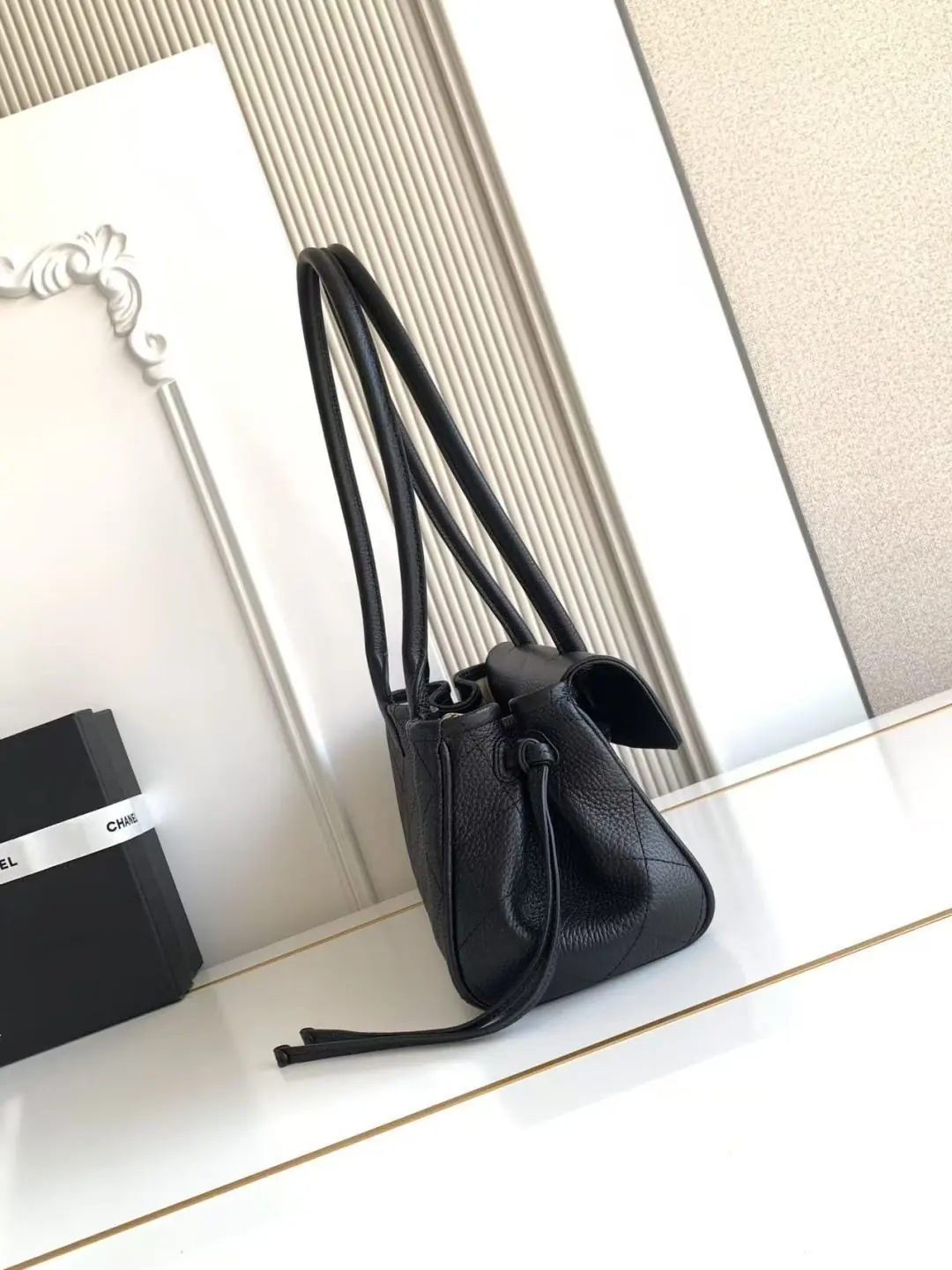 Chanel Style Leather Card Holder Lookbook Reference image 4
