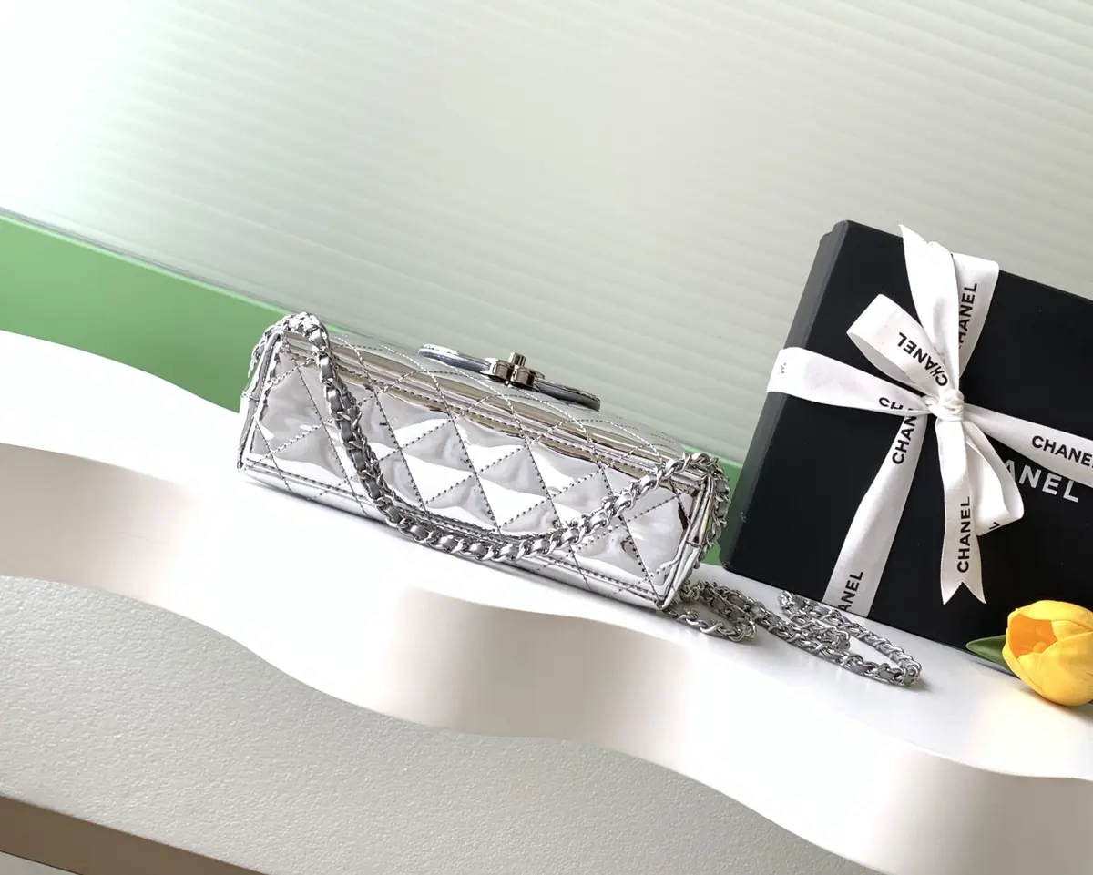 Chanel Style Leather Chain Bag Bags Chain Bag detail image 4 from source 764339