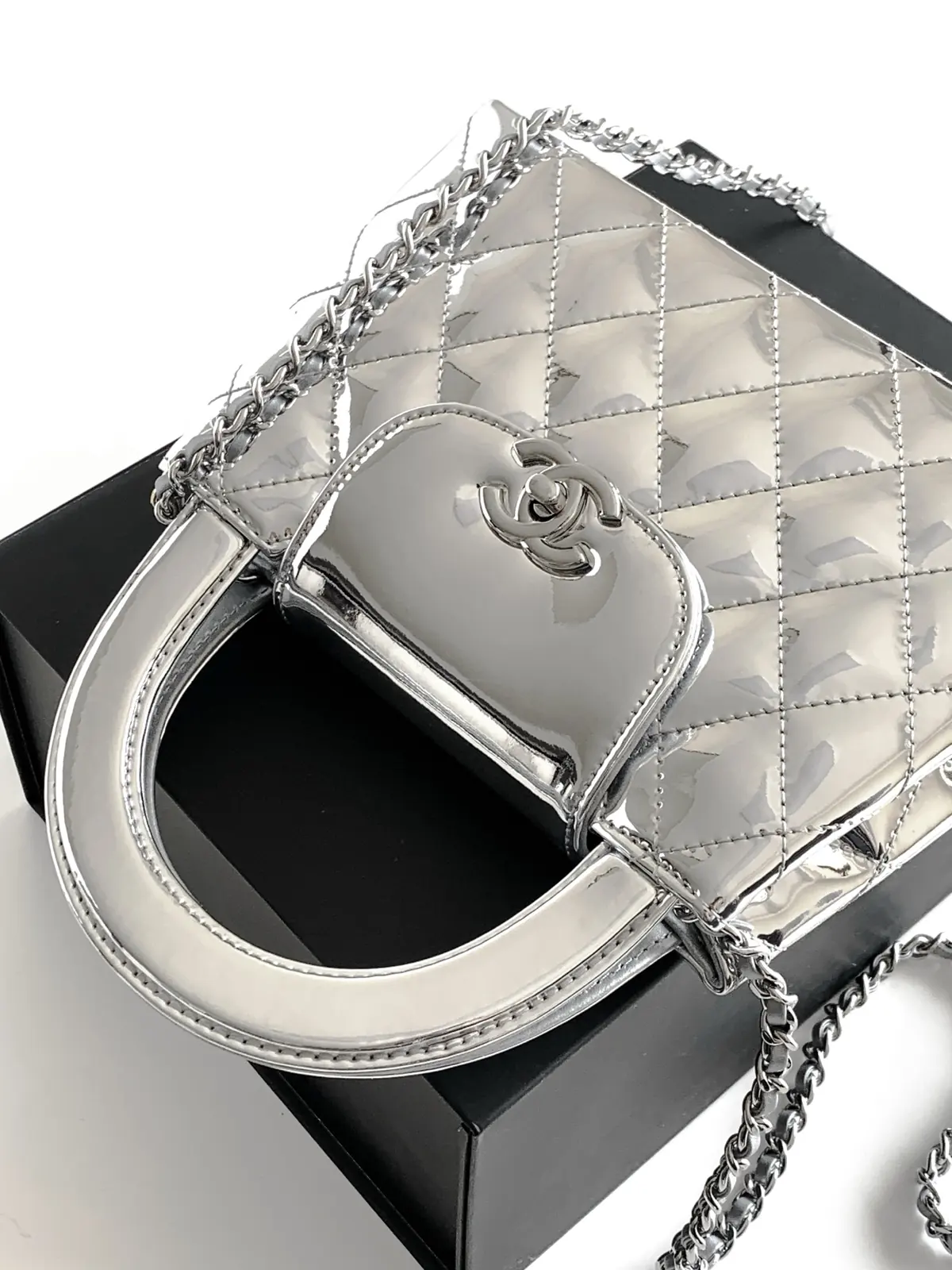 Chanel Style Leather Chain Bag Bags Chain Bag detail image 5 from source 764339