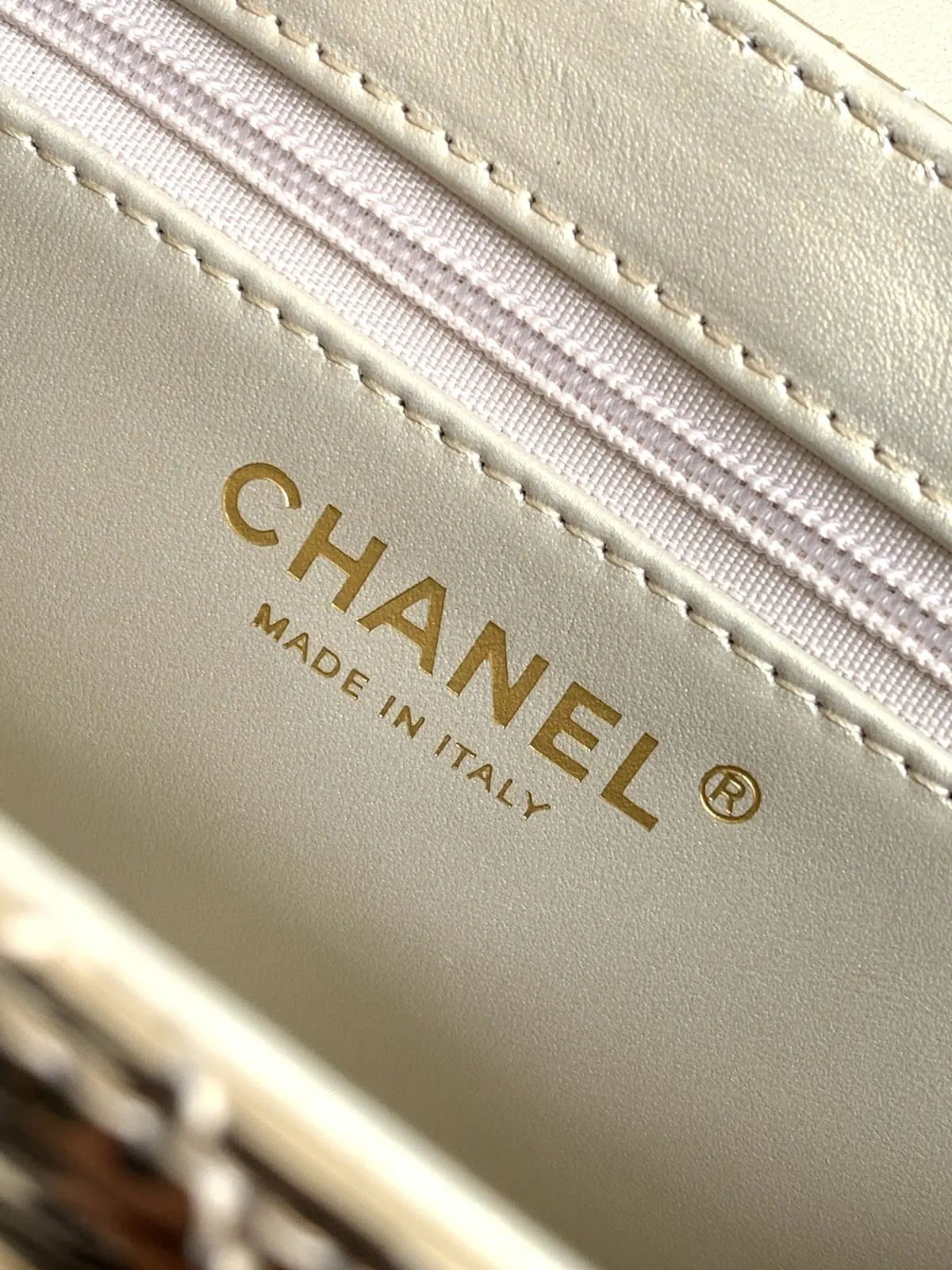 Chanel Style Leather Chain Bag Bags Chain Bag detail image 9 from source 764340