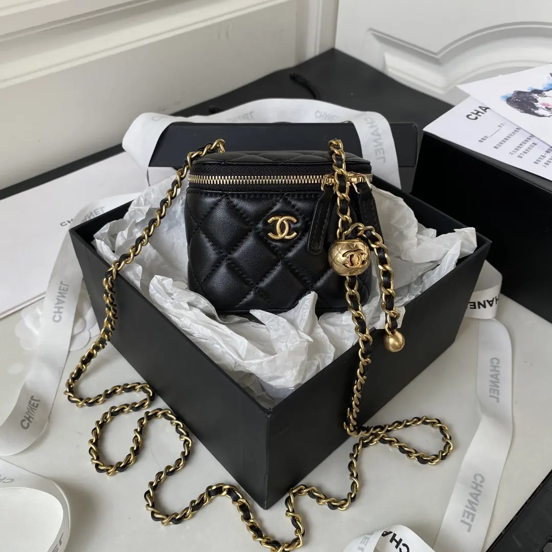 Chanel Style Leather Chain Bag Bags Chain Bag detail image 1 from source 764360