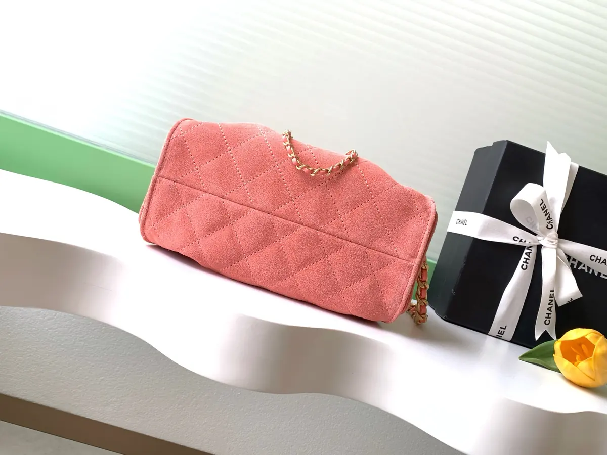 Chanel Style Leather Chain Bag Lookbook Reference image 4