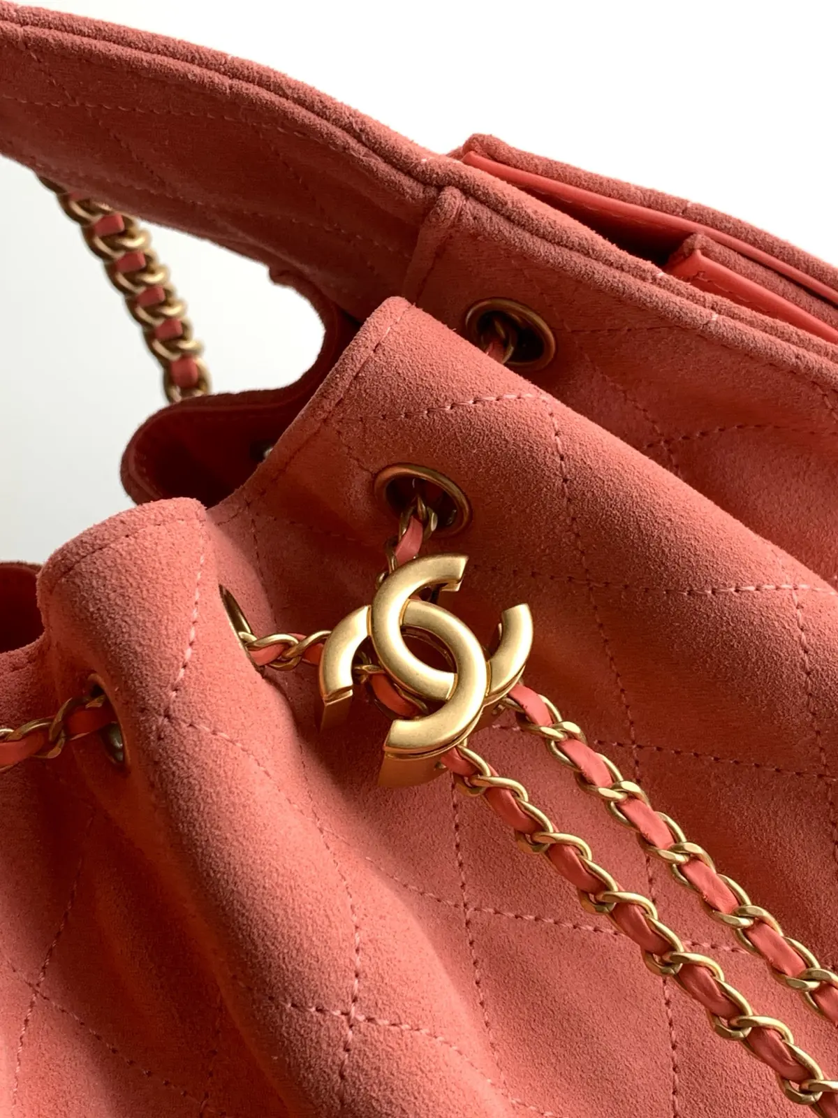 Chanel Style Leather Chain Bag Lookbook Reference image 5