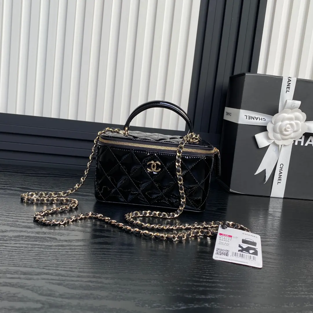 Chanel Style Leather Chain Bag Lookbook Reference image 1