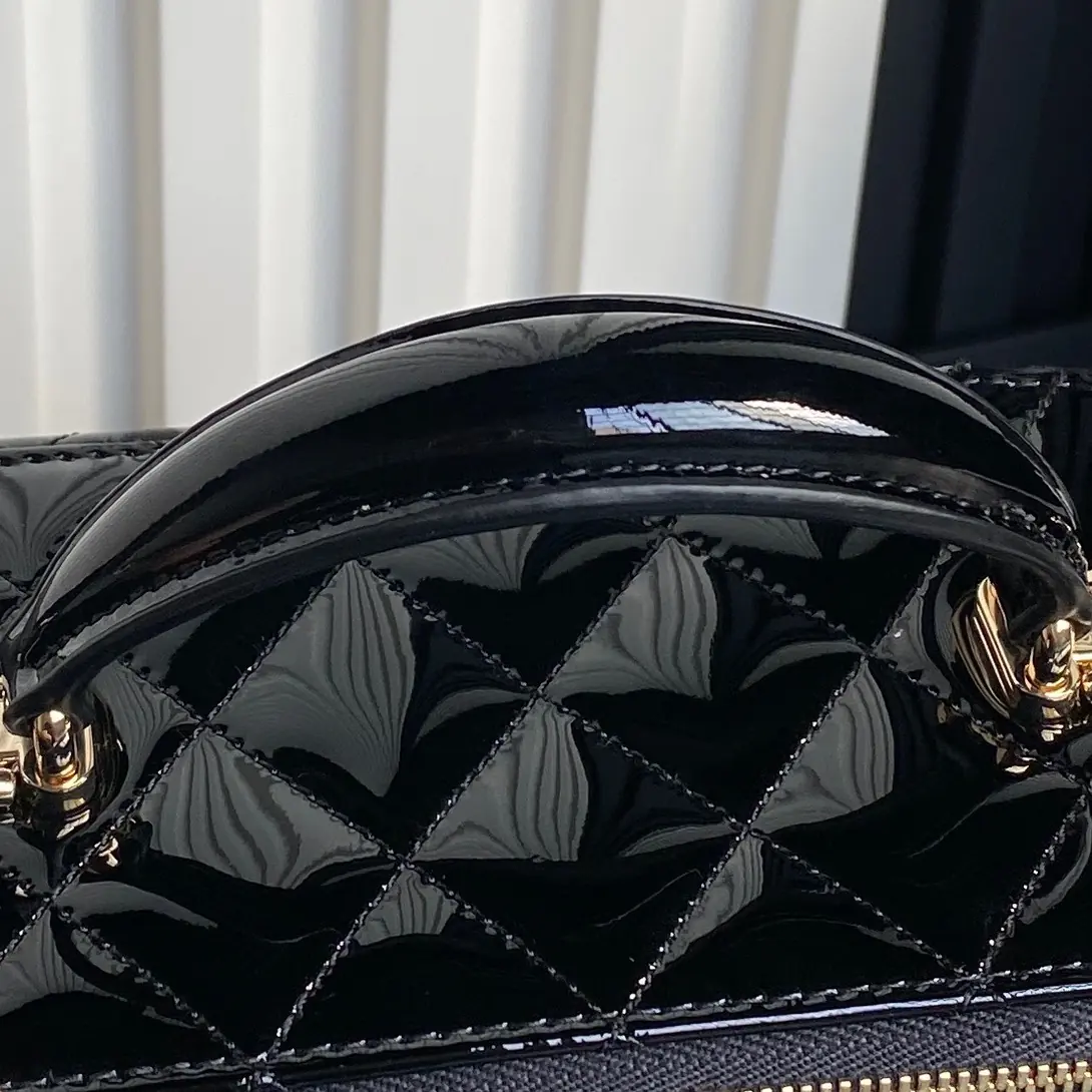 Chanel Style Leather Chain Bag Lookbook Reference image 4