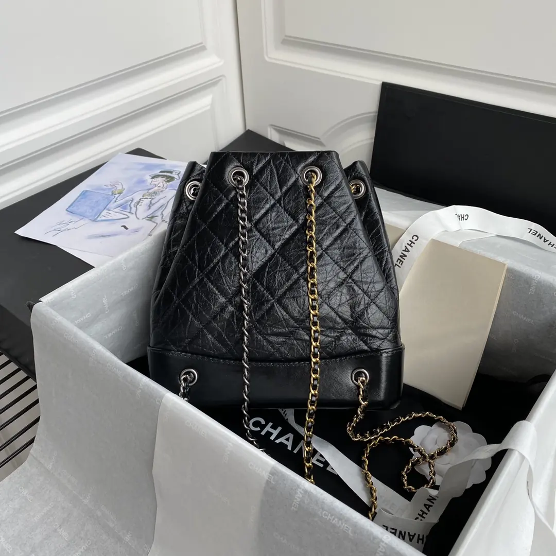 Chanel Style Leather Chain Bag Lookbook Reference image 2