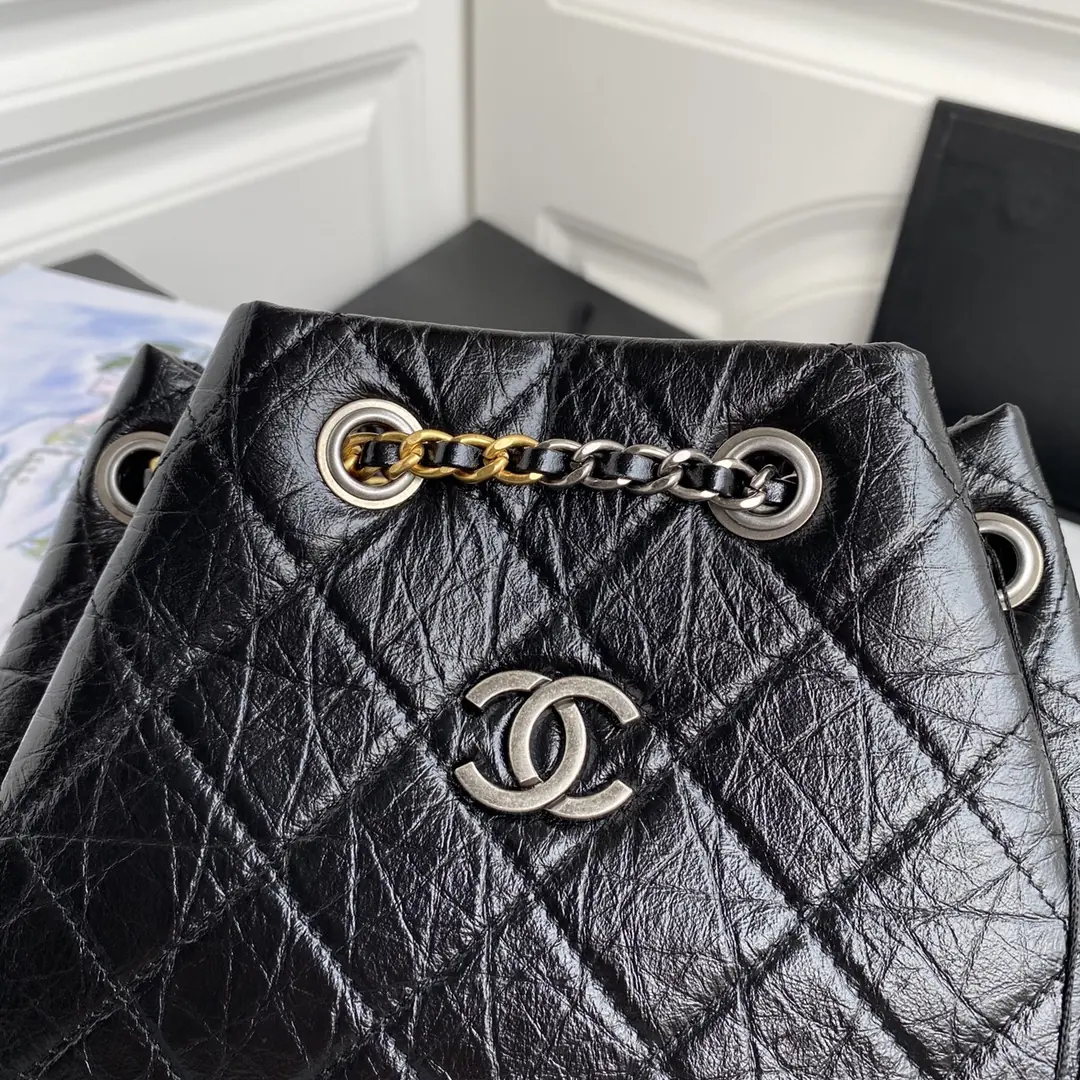 Chanel Style Leather Chain Bag Lookbook Reference image 3