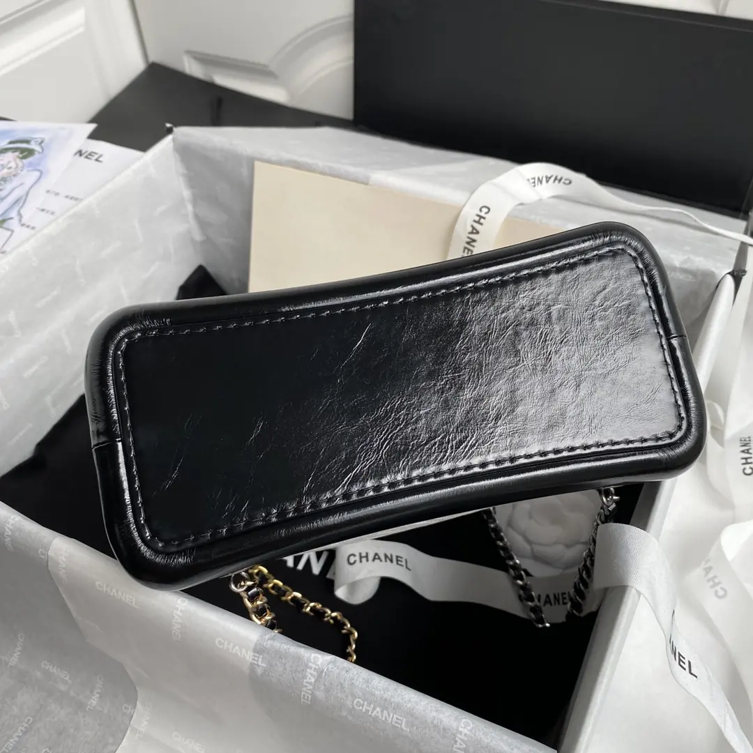 Chanel Style Leather Chain Bag Lookbook Reference image 6