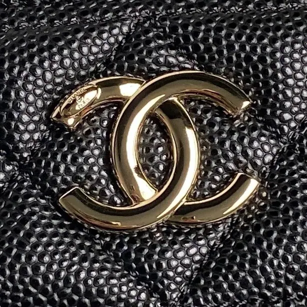 Chanel Style Leather Clutch Lookbook Reference image 3