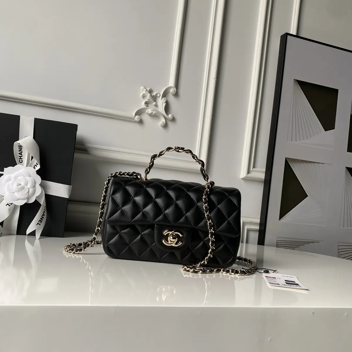 Chanel Style Leather Crossbody Bag Lookbook Reference image 1