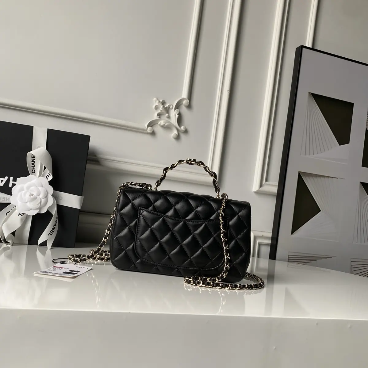 Chanel Style Leather Crossbody Bag Lookbook Reference image 2