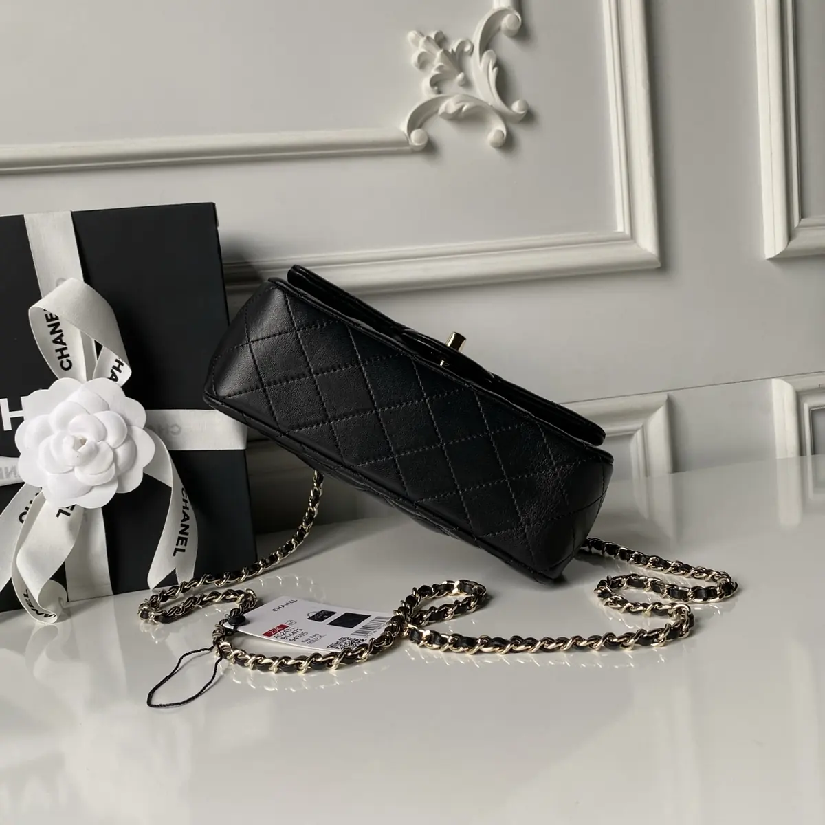 Chanel Style Leather Crossbody Bag Lookbook Reference image 5