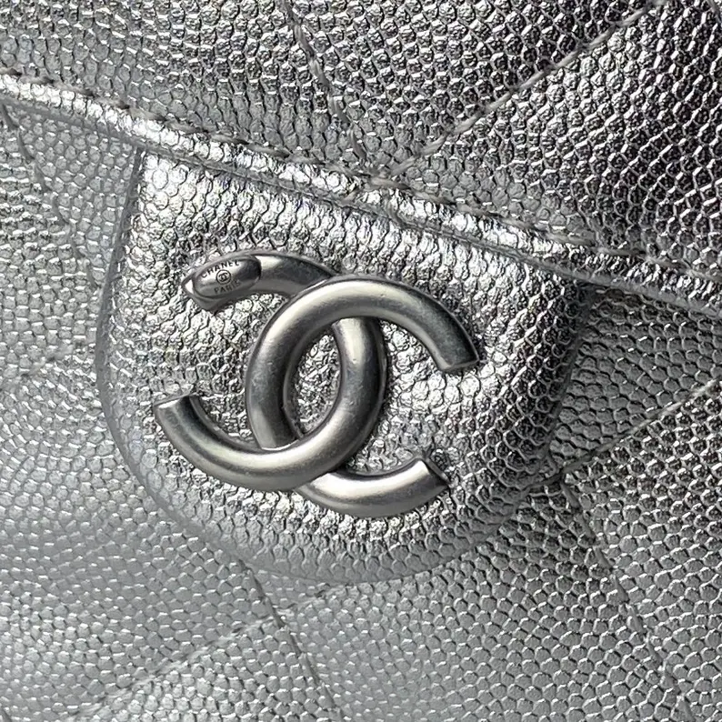 Chanel Style Leather Hobo Bag Bags Hobo Bag detail image 4 from source 764346