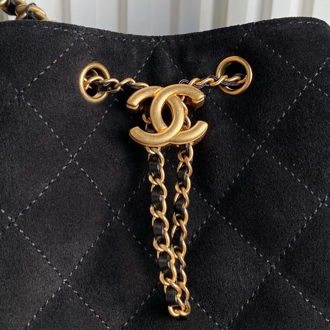 Chanel Style Leather Hobo Bag Bags Hobo Bag detail image 4 from source 764350