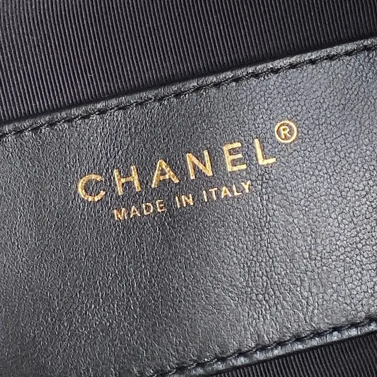 Chanel Style Leather Hobo Bag Bags Hobo Bag detail image 9 from source 764350