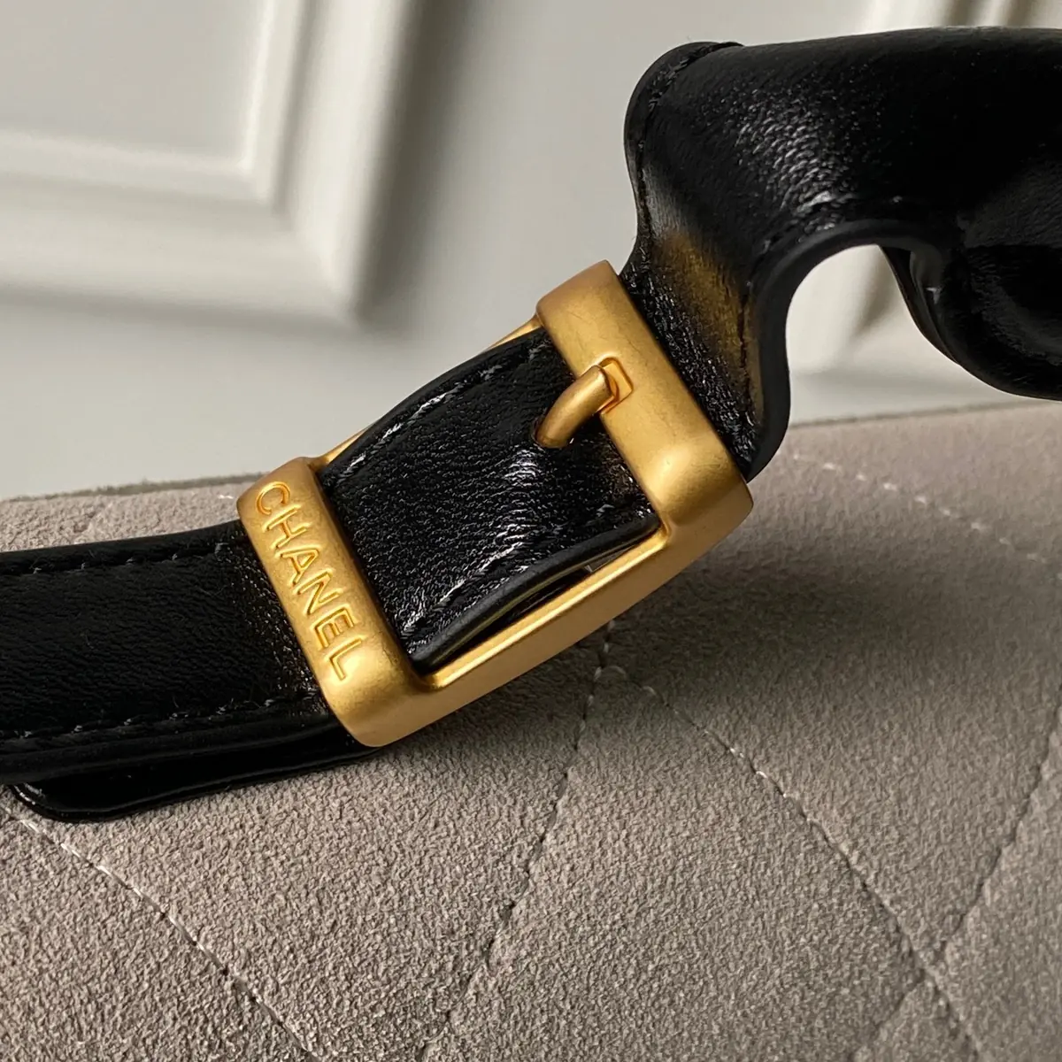 Chanel Style Leather Hobo Bag Bags Hobo Bag detail image 4 from source 764372