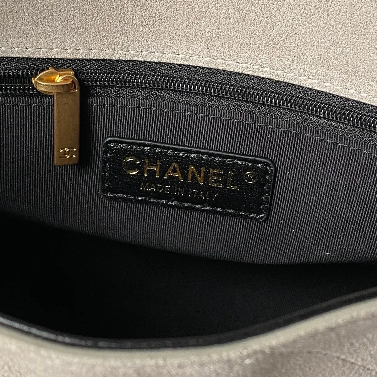 Chanel Style Leather Hobo Bag Bags Hobo Bag detail image 8 from source 764372