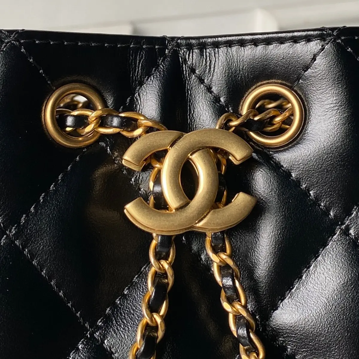 Chanel Style Leather Hobo Bag Bags Hobo Bag detail image 3 from source 764373
