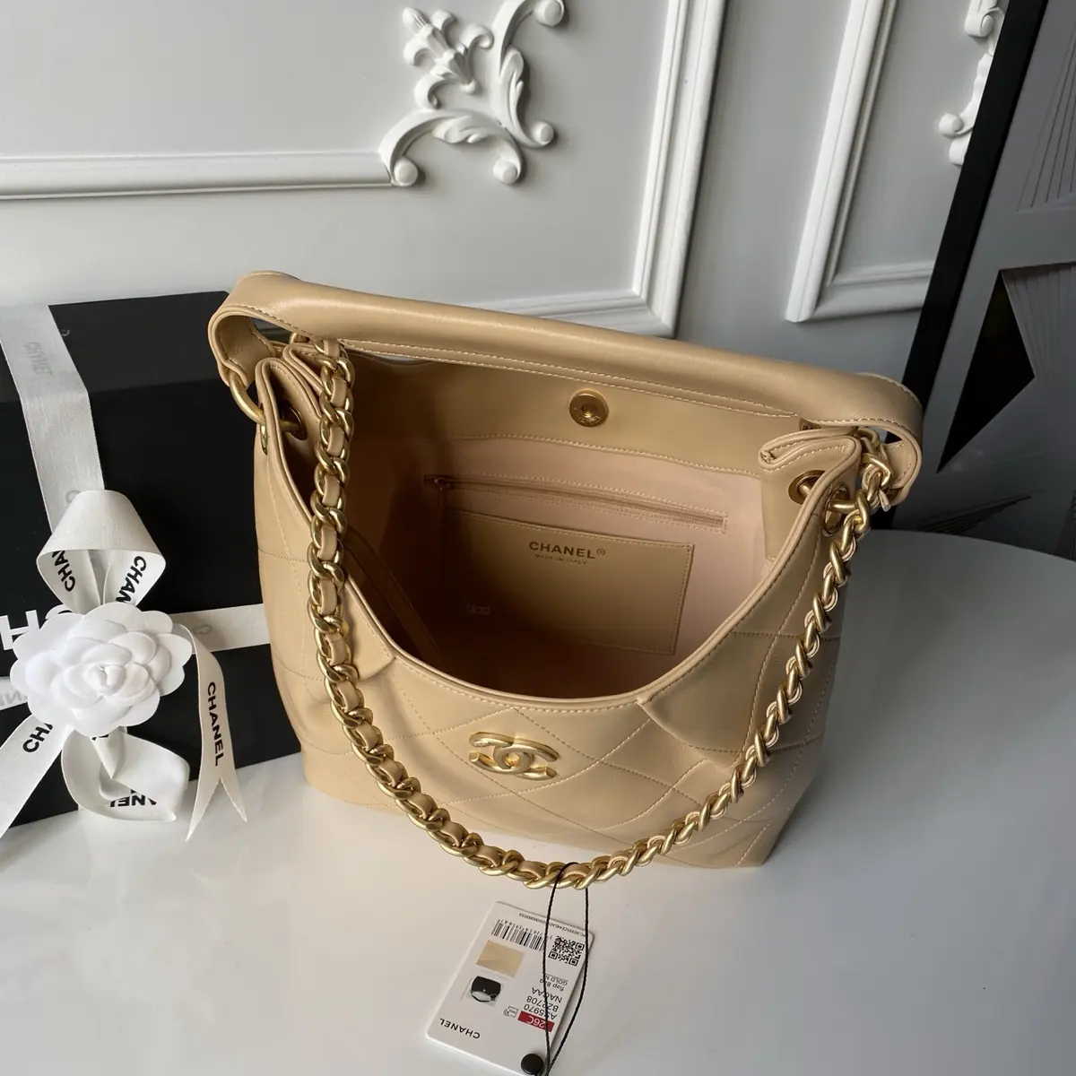 Chanel Style Leather Hobo Bag Bags Hobo Bag detail image 7 from source 764374