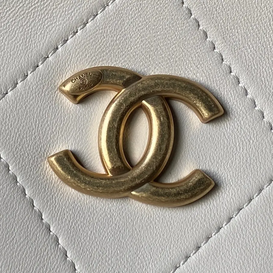 Chanel Style Leather Hobo Bag Bags Hobo Bag detail image 3 from source 764375