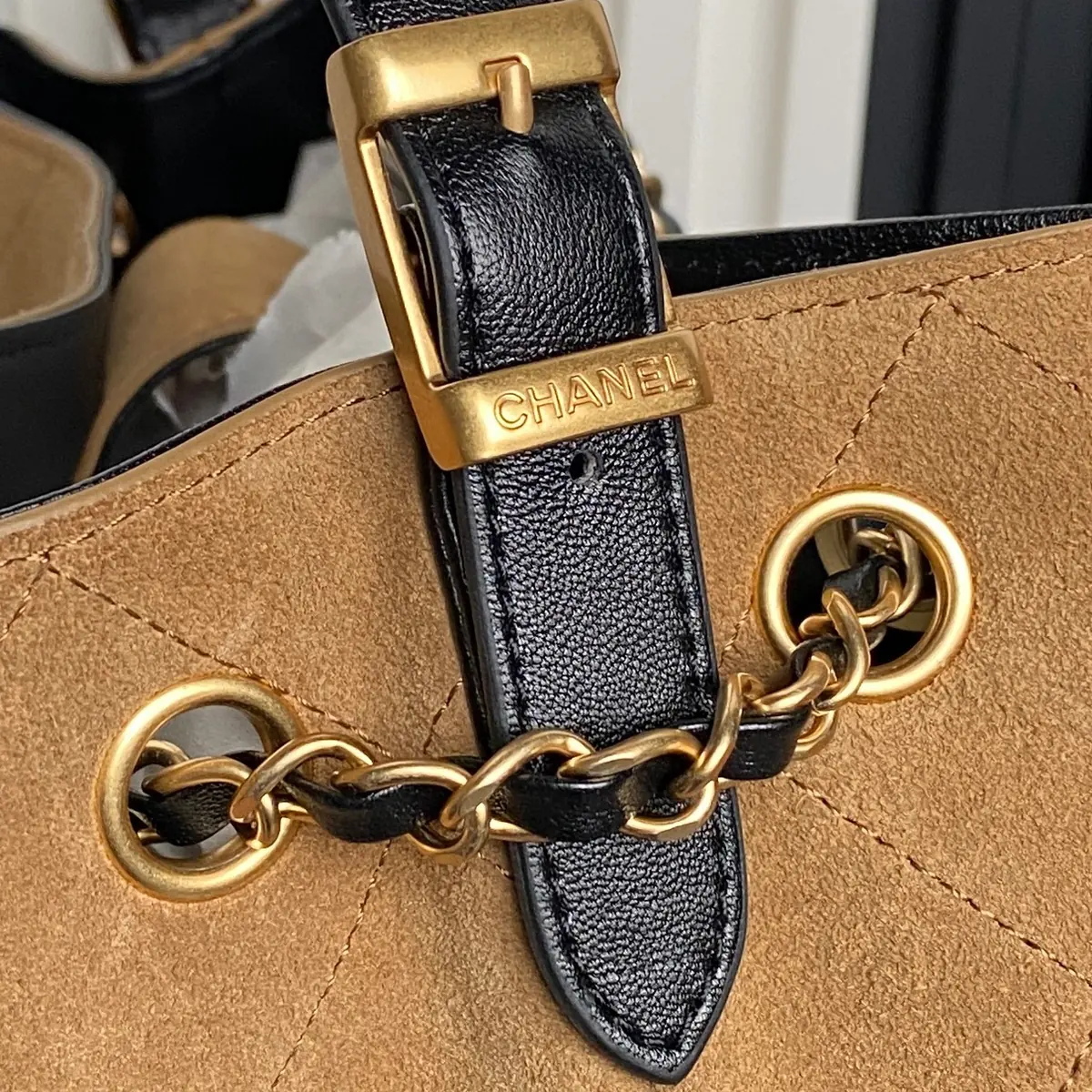 Chanel Style Leather Hobo Bag Lookbook Reference image 4