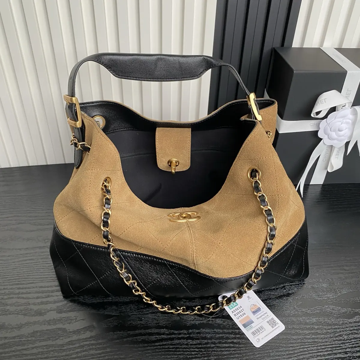 Chanel Style Leather Hobo Bag Lookbook Reference image 6
