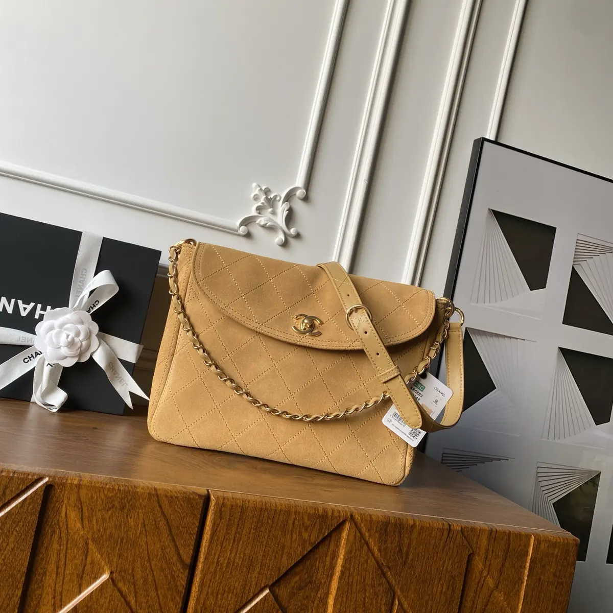 Chanel Style Leather Messenger Bag Bags Messenger Bag detail image 1 from source 764388
