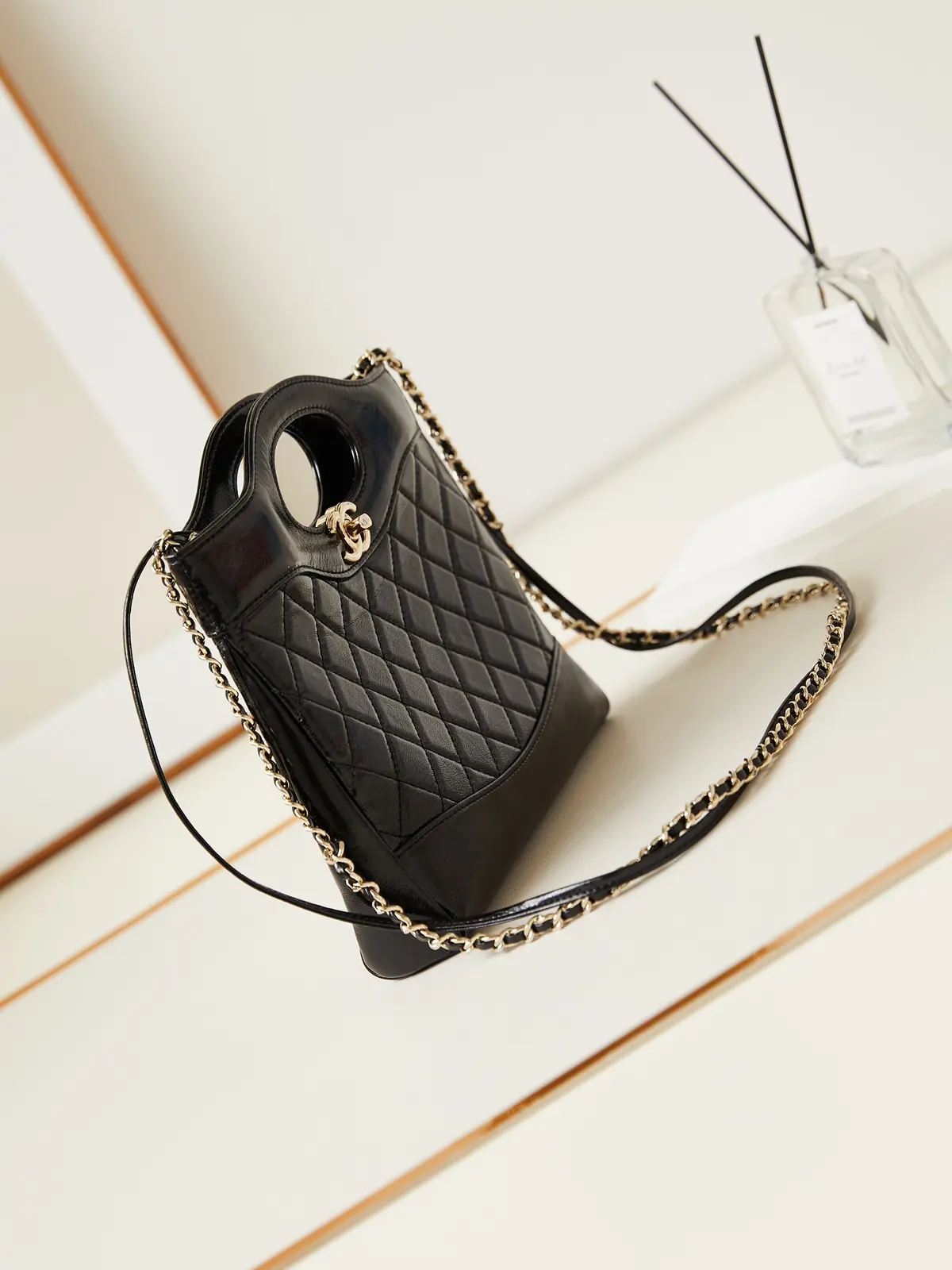 Chanel Style Leather Shoulder Bag Lookbook Reference image 5