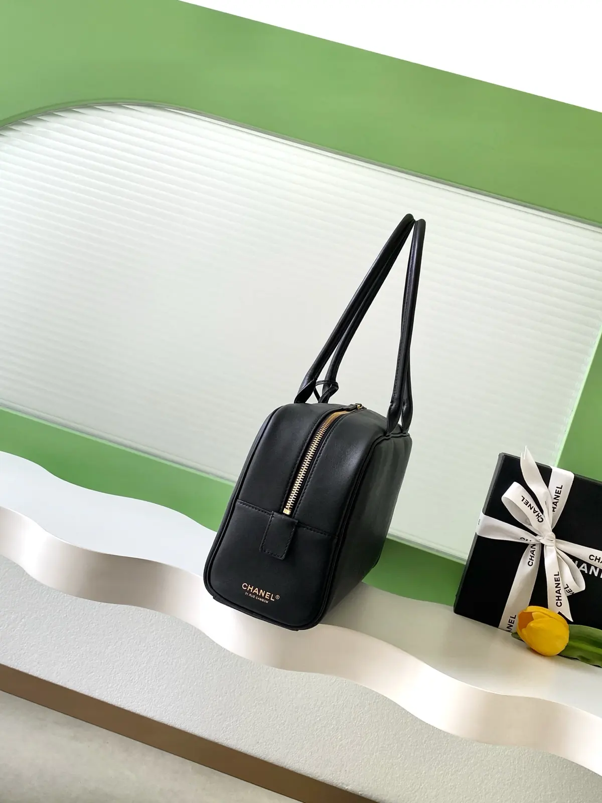 Chanel Style Leather Shoulder Bag Lookbook Reference image 2