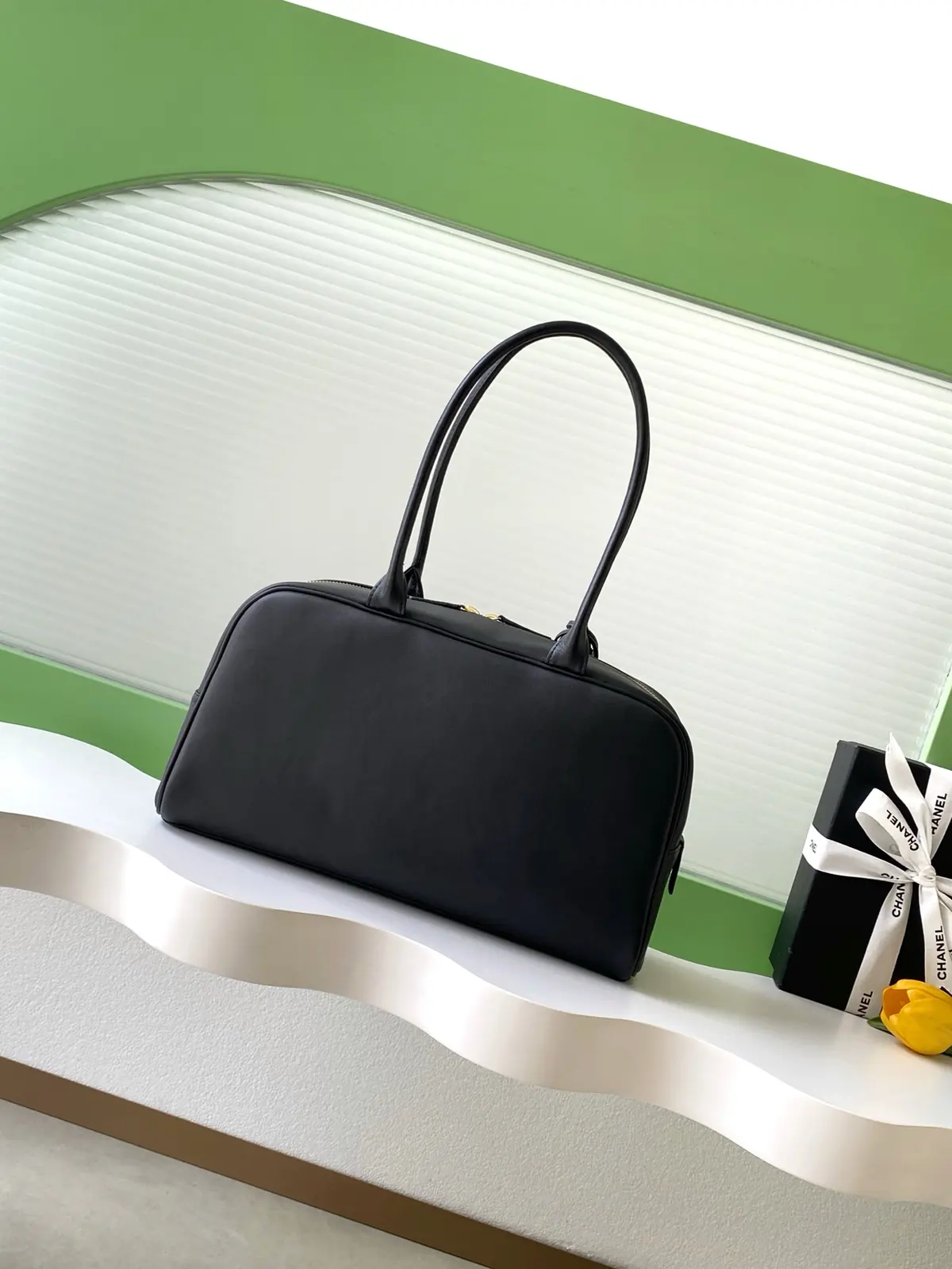 Chanel Style Leather Shoulder Bag Lookbook Reference image 3