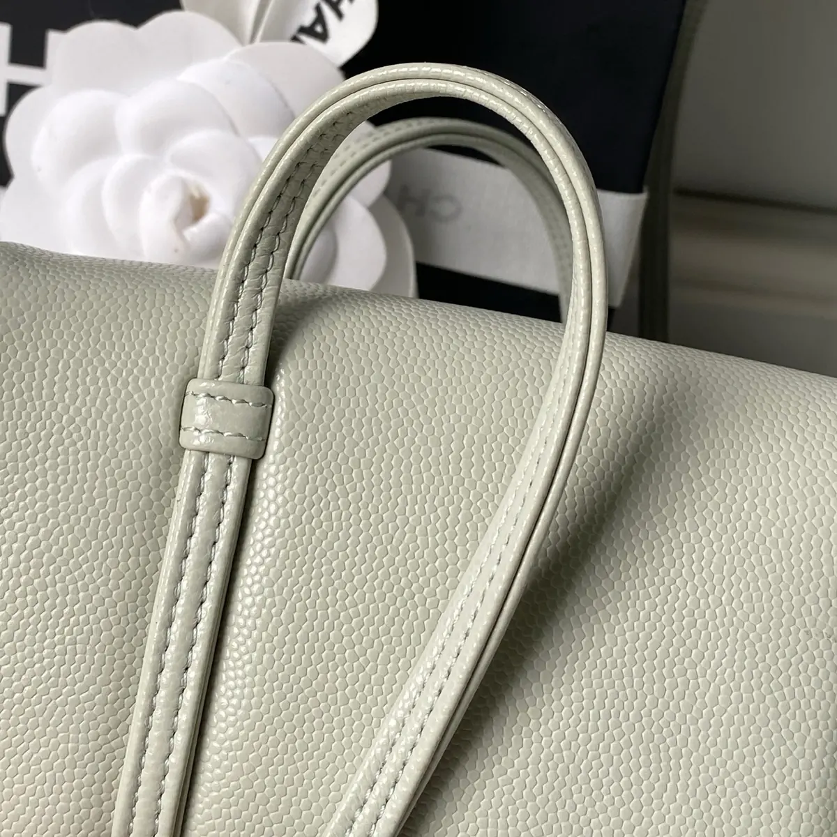 Chanel Style Leather Shoulder Bag Lookbook Reference image 6