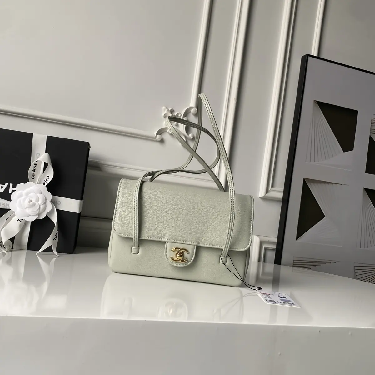 Chanel Style Leather Shoulder Bag Lookbook Reference image 1
