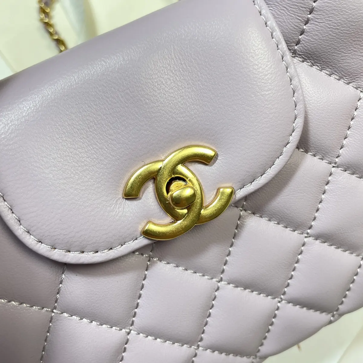 Chanel Style Leather Top Handle Bag Lookbook Reference image 6