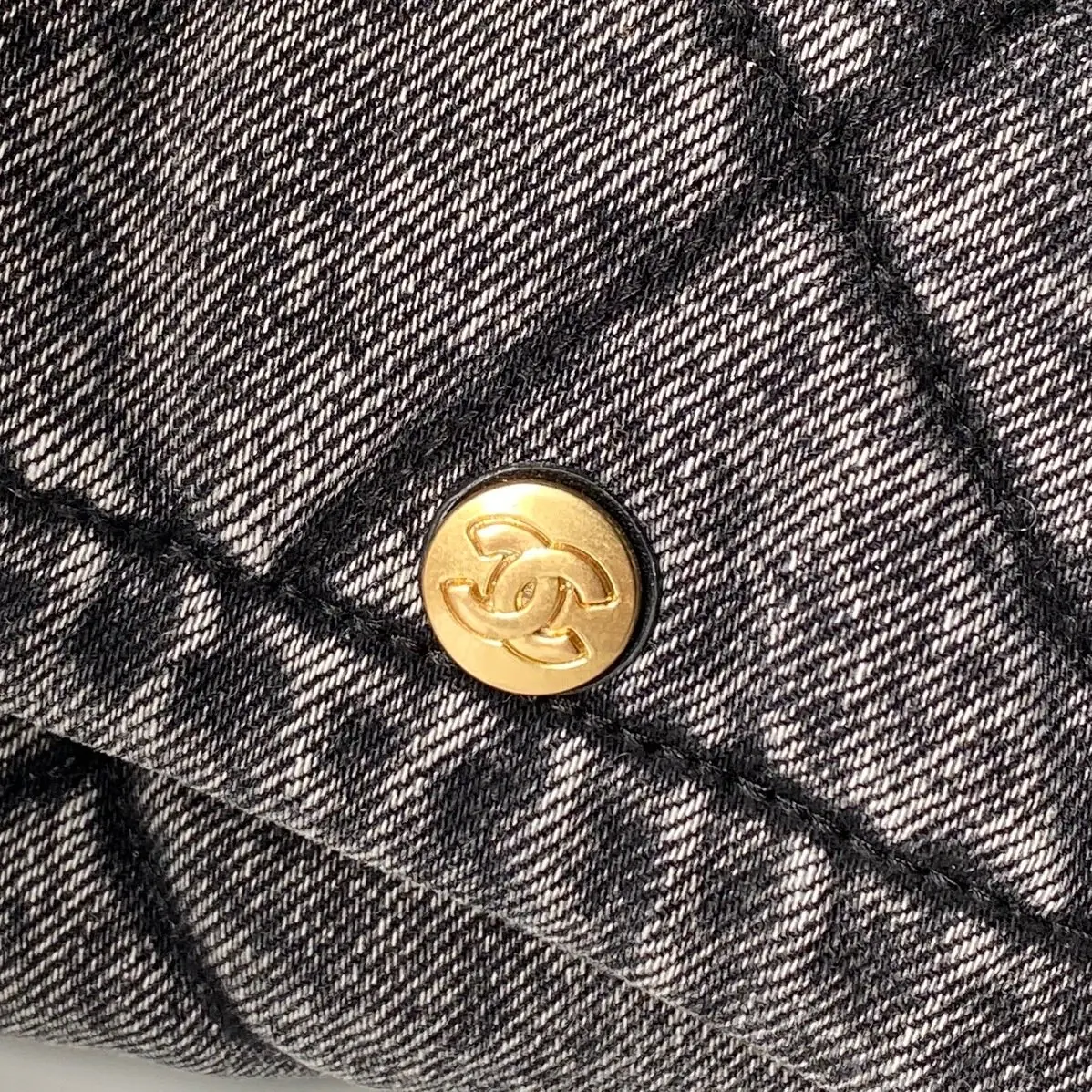 Chanel Style Leather Tote Bag Bags Tote Bag detail image 9 from source 764370