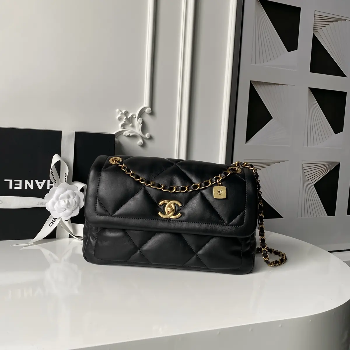 Chanel Style Leather Tote Bag Bags Tote Bag detail image 1 from source 764389