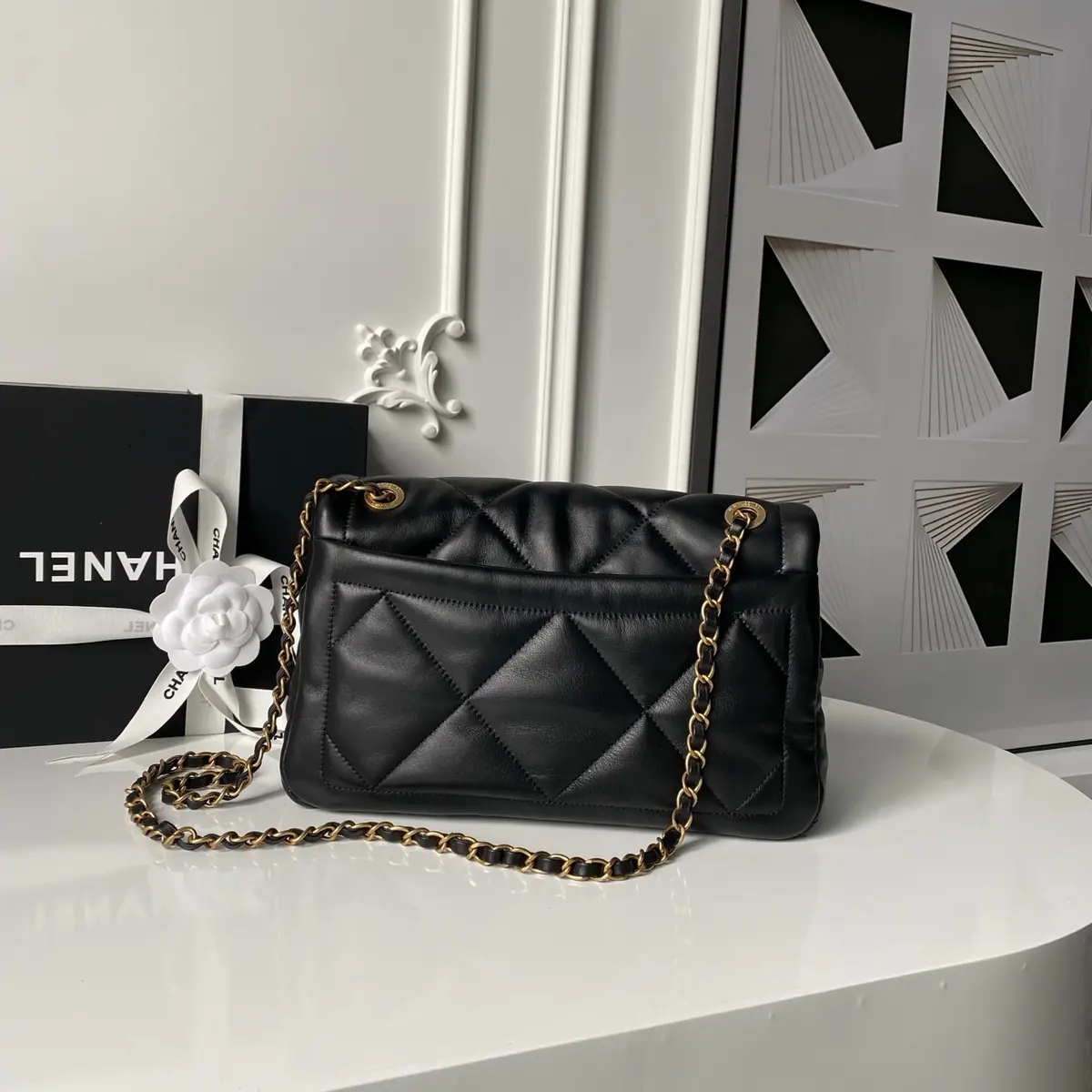 Chanel Style Leather Tote Bag Bags Tote Bag detail image 2 from source 764389