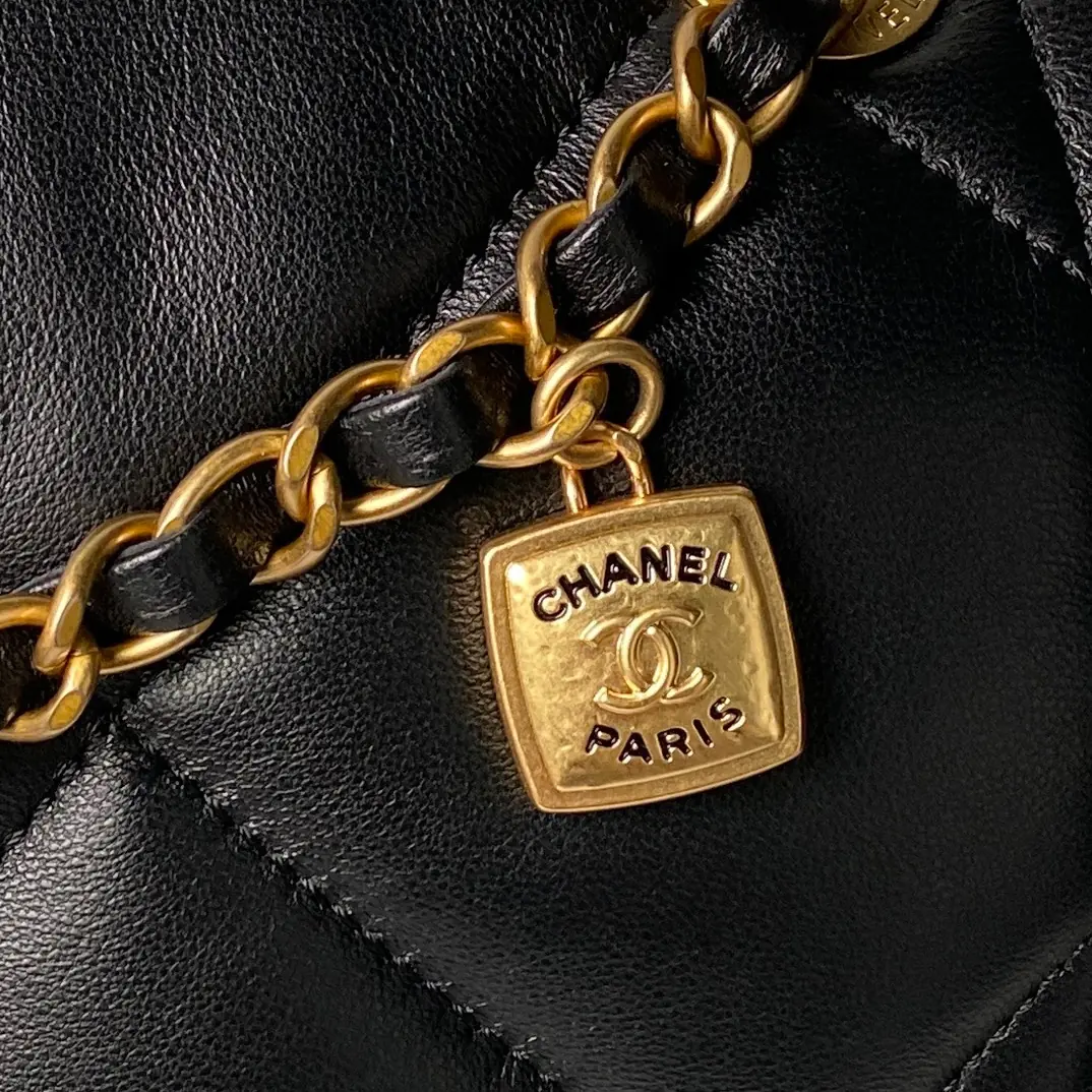 Chanel Style Leather Tote Bag Bags Tote Bag detail image 4 from source 764389