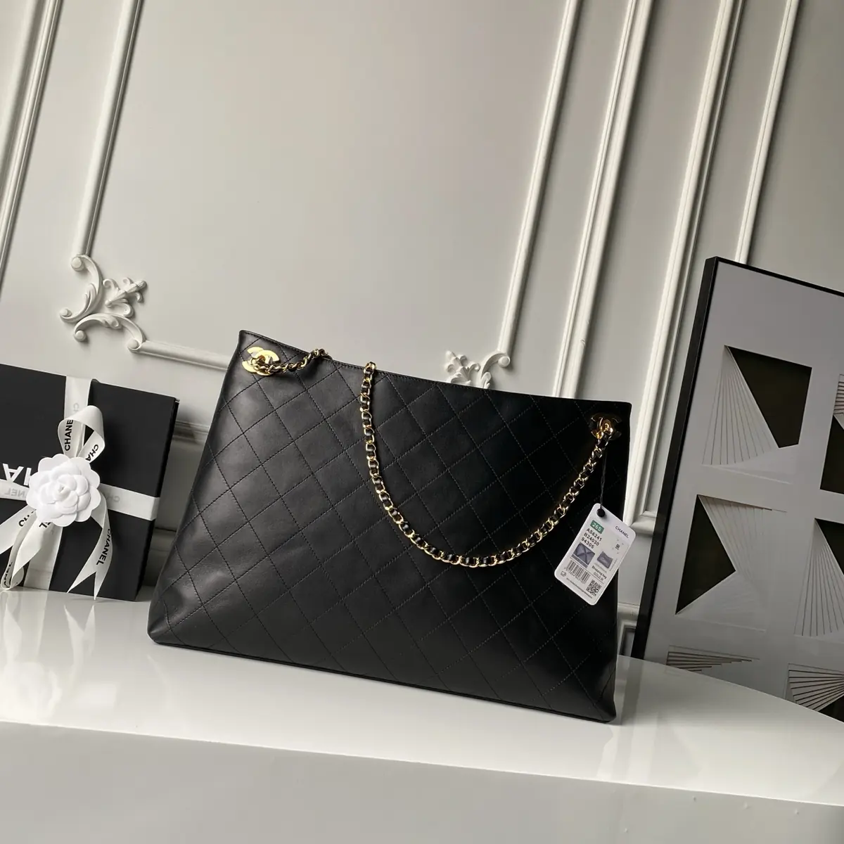 Chanel Style Leather Tote Bag Lookbook Reference image 1