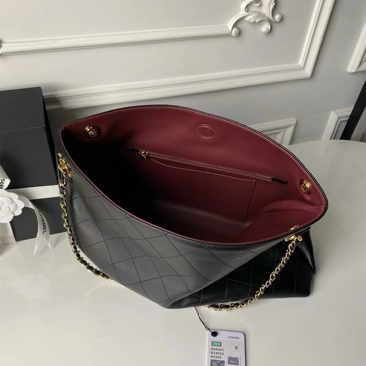 Chanel Style Leather Tote Bag Lookbook Reference image 4