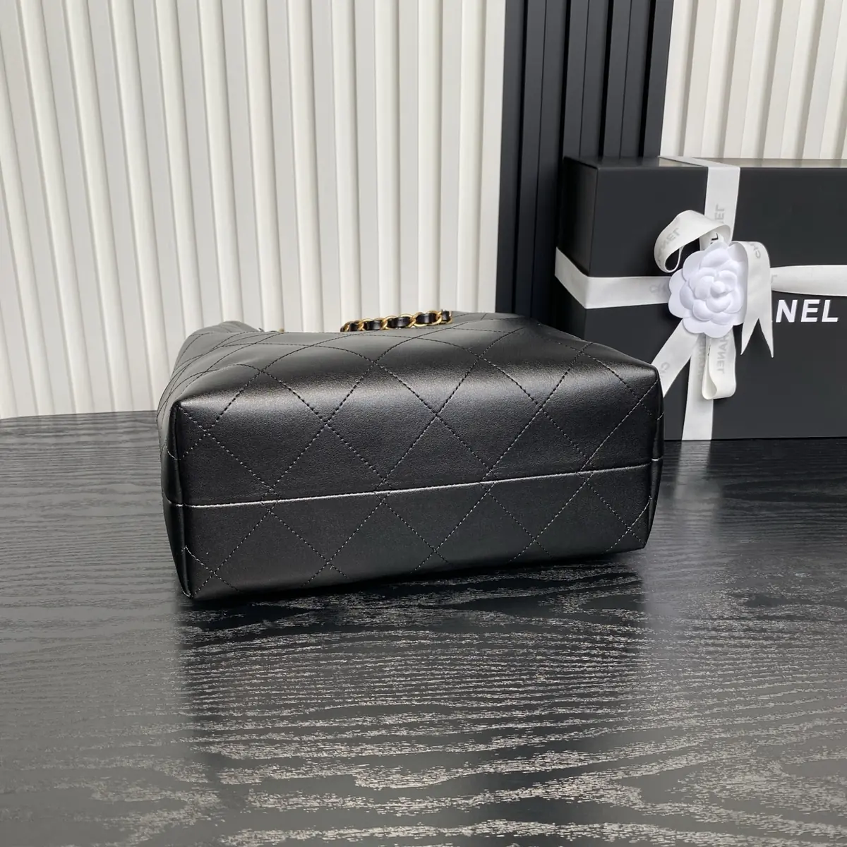 Chanel Style Leather Tote Bag Lookbook Reference image 6